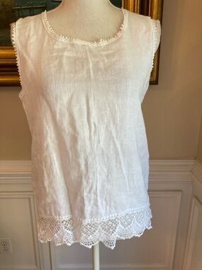 LAURA BIANCHI Italian Linen Crochet Tank Top